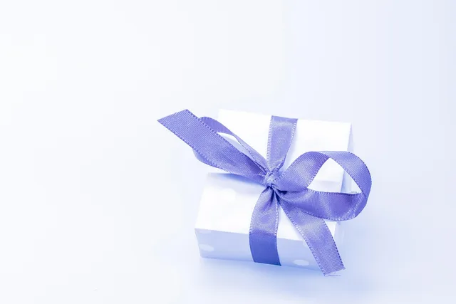 gift, parcel, surprise, ribbon, christmas, christmas party, packaging, christmas shopping, date of birth, package, give a gift, present, wrapped up, packed up, gift wrapping, blue, gift, gift, gift, gift, gift, ribbon, ribbon, christmas, package, present, present. How the CRA taxes influencer gifts and sponsored content for Canadians