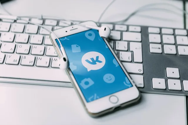 computer, iphone, technology, the internet, keyboard, iphone8, vk, vkontakte, social media, white, apple, vkontakte, vkontakte, vkontakte, vkontakte, vkontakte. How to track organic social media growth trends