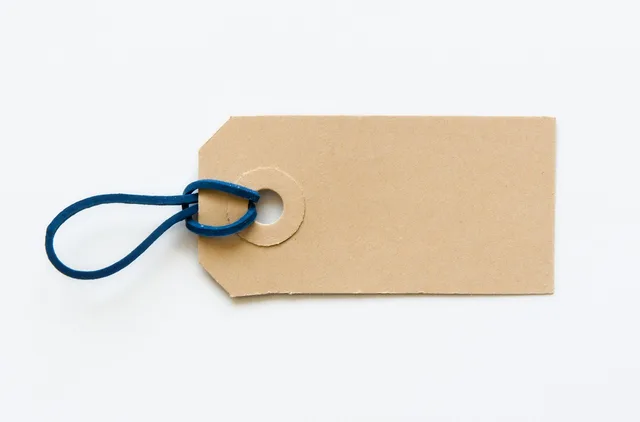 label, kraft, brown, paper, tag, template, design, blank, empty, mockup, copy, rubber band, design resource, tagging, label, tag, tag, tag, tag, tag. The nearby product versus the exact one: a social commerce tagging mistake that drives returns