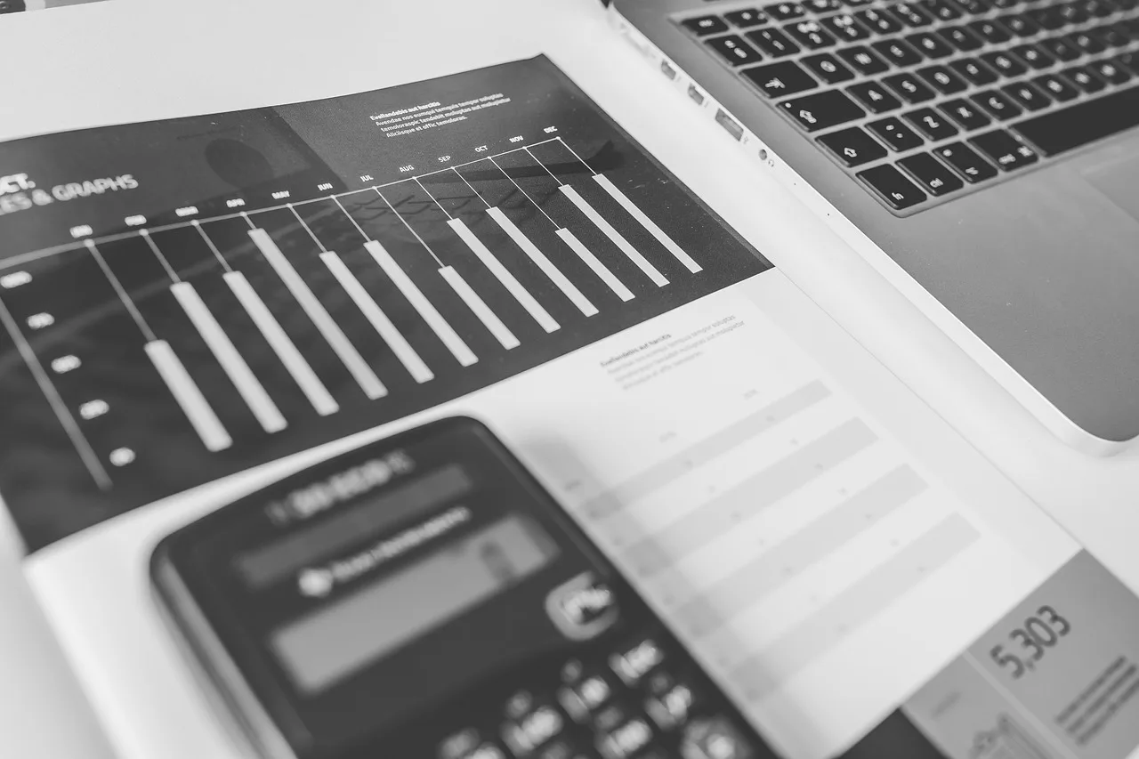 calculator, numbers, accounting, charts, graphs, finance, macbook, laptop, computer, technology, gray computer, gray technology, gray laptop, gray finance, gray numbers, gray accounting, accounting, accounting, accounting, accounting, accounting, finance. Social media analytics benchmarks: baselines, ranges and outliers