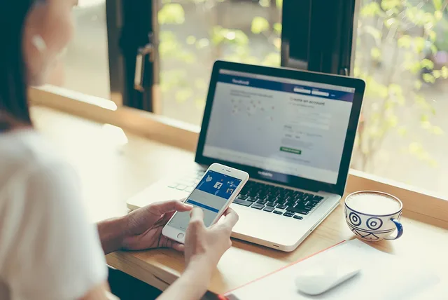 office desk, laptop, computer, office, facebook login, chatting, facebook, office break, chat, tech, tea break, chatting, chatting, chatting, chatting, chatting, facebook, facebook, tech, tech. Management mistakes usually start with shared logins and forgotten offboarding
